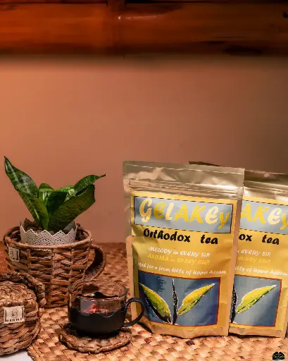 [17] Gelakey's Orthodox Tea in a Golden Pouch